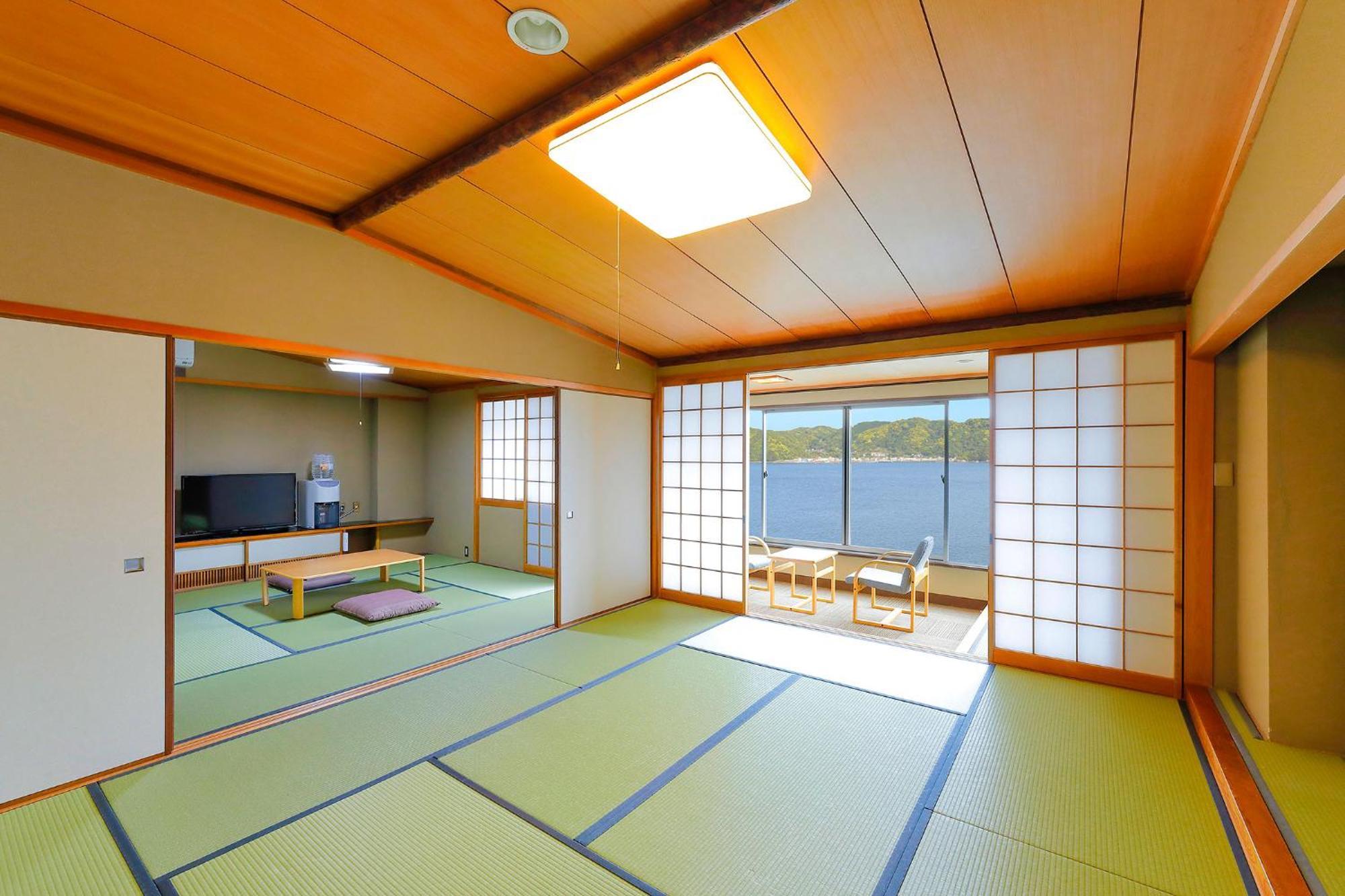 Ooedo Onsen Monogatari Nanki Kushimoto Hotell Eksteriør bilde
